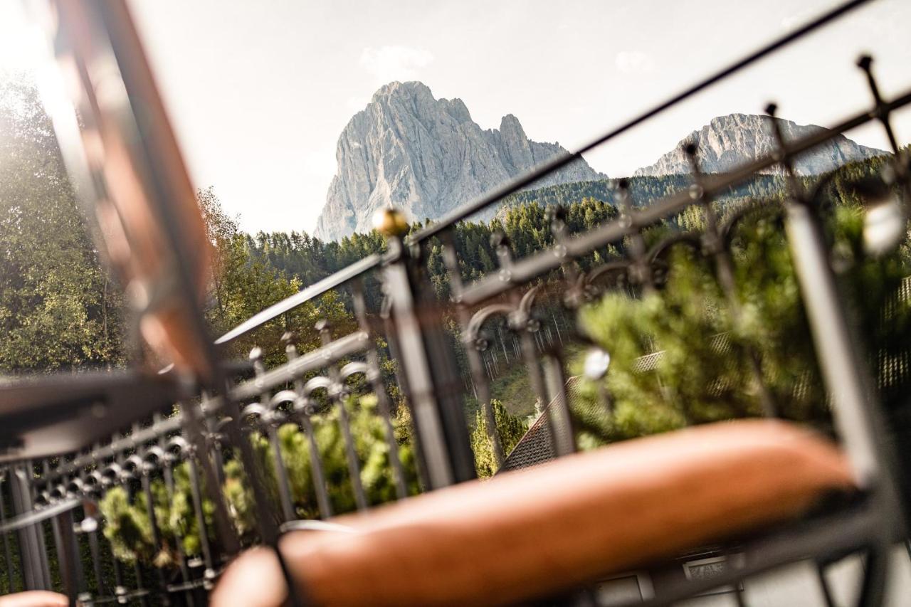 Boutique & Fashion Hotel Maciaconi - Gardenahotels Santa Cristina Val Gardena Dış mekan fotoğraf