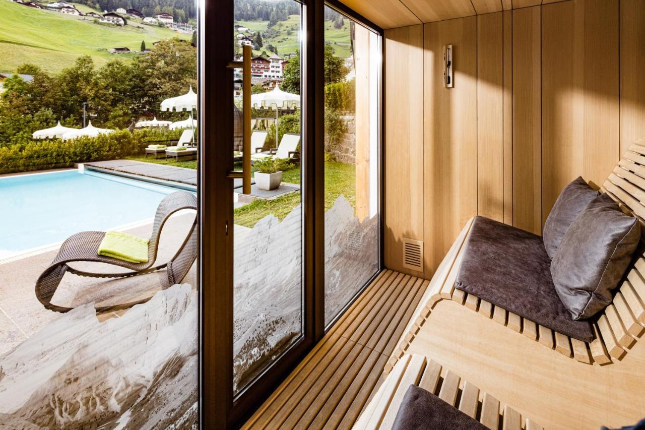 Boutique & Fashion Hotel Maciaconi - Gardenahotels Santa Cristina Val Gardena Dış mekan fotoğraf