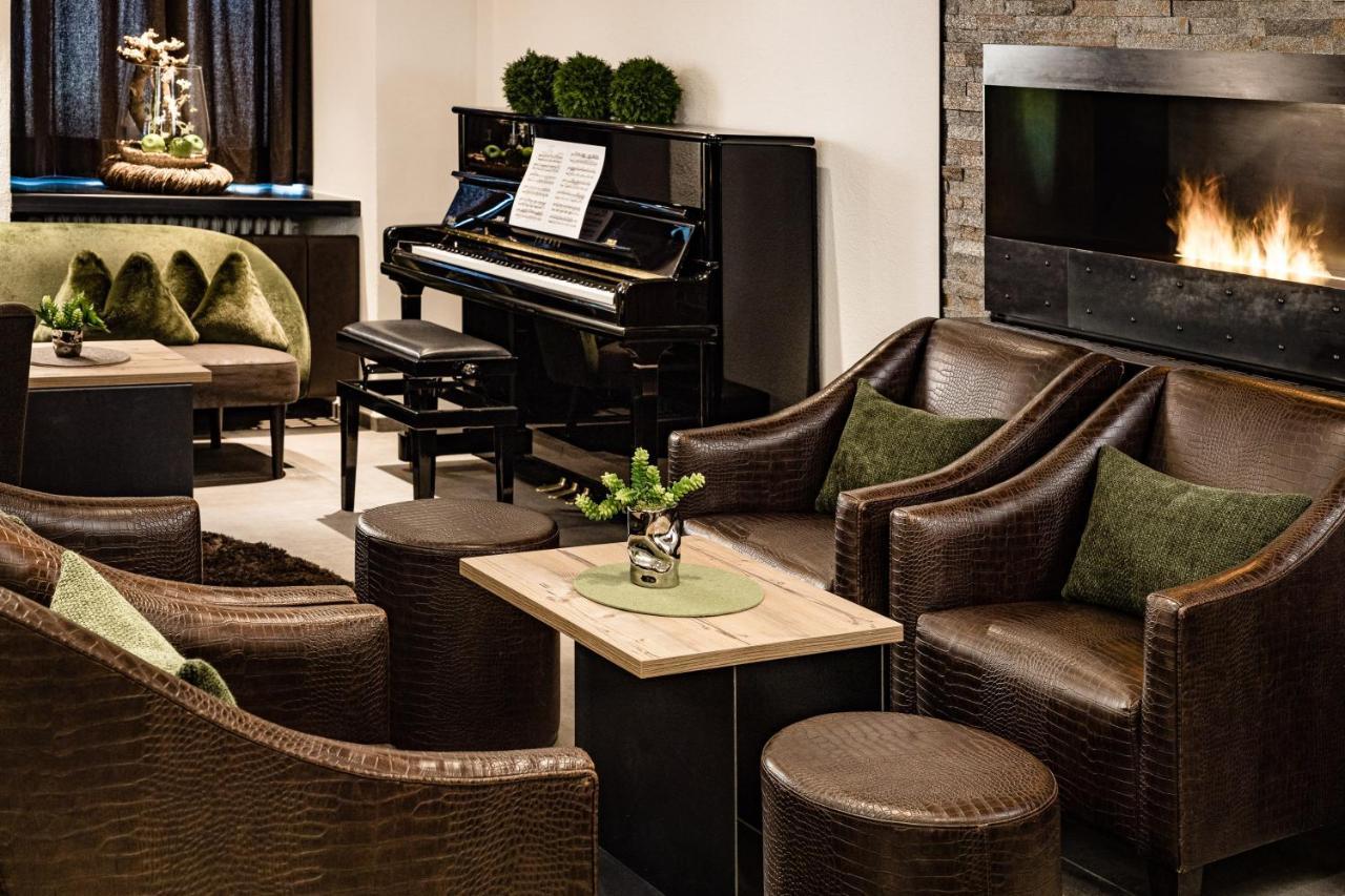 Boutique & Fashion Hotel Maciaconi - Gardenahotels Santa Cristina Val Gardena Dış mekan fotoğraf